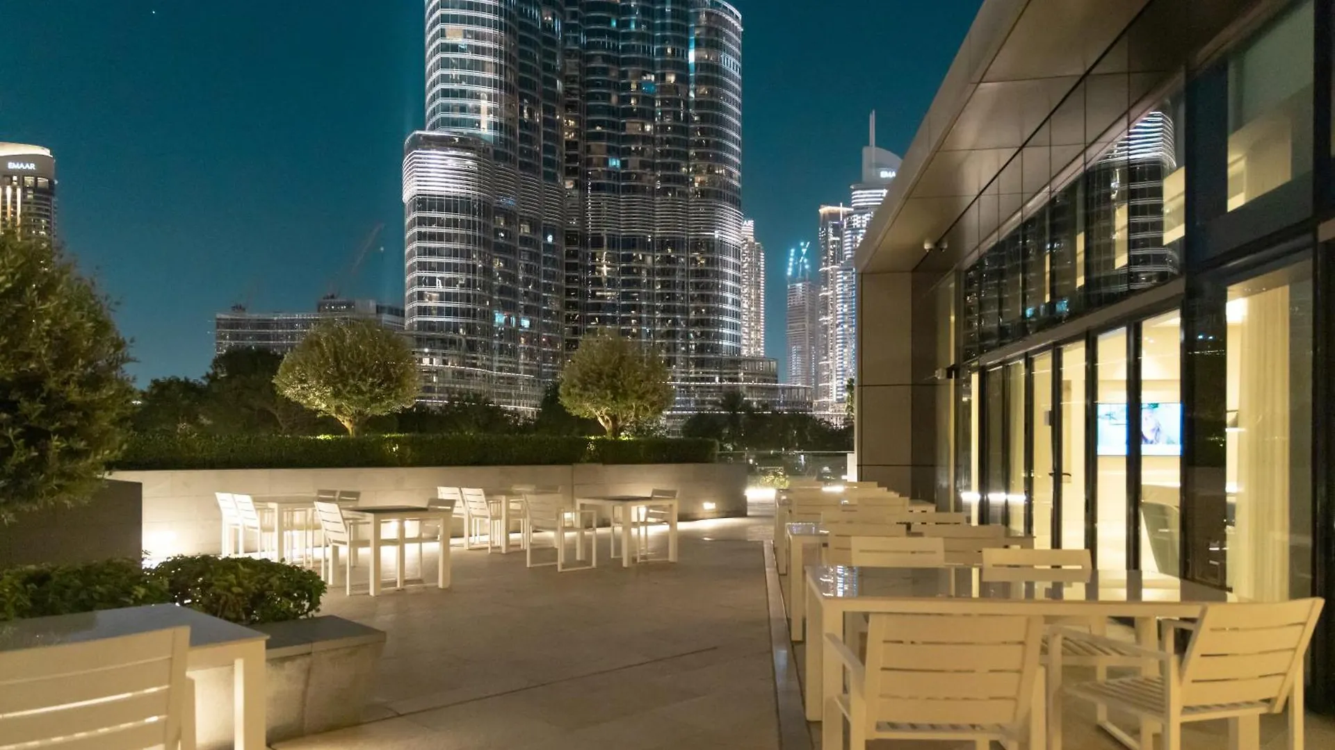 Opera 3Br - 5 Mins To Dubai Mall With Burj View By Bms 0*,  United Arab Emirates